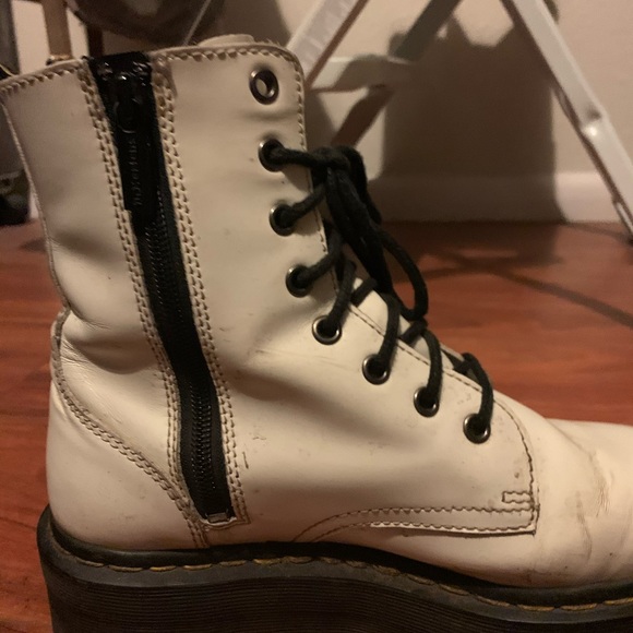 White platform dr. Martens - Picture 4 of 4